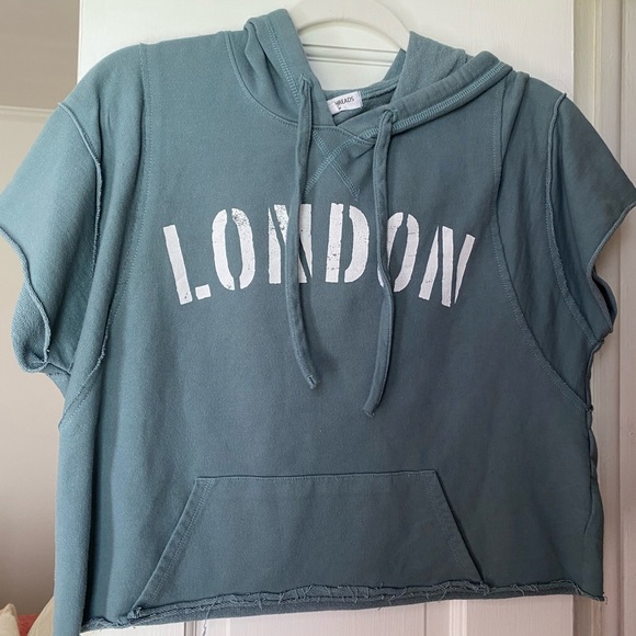 Closet Cleanout✨ Grayson Threads Hooded Crop Shirt (Size S) - Picture 1 of 3